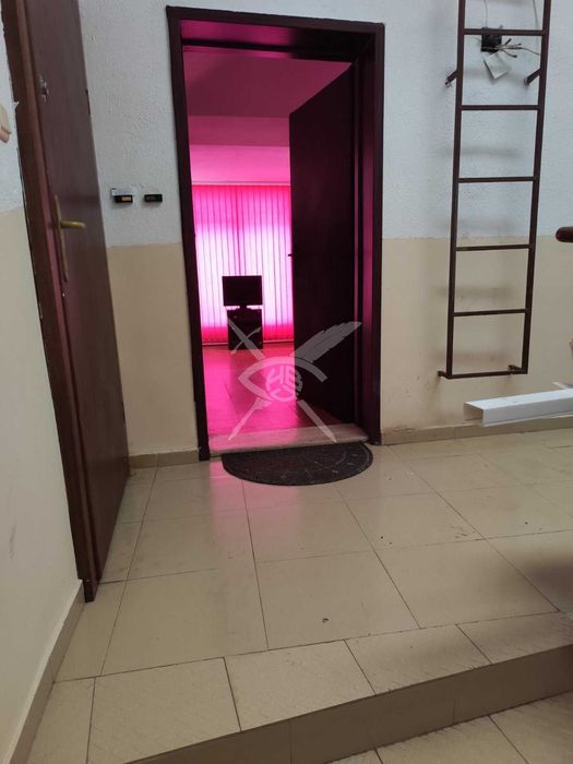 Продава се Ателие в Бургас, Център - 34 кв.м за 6118 €/кв.м - Снимка #8