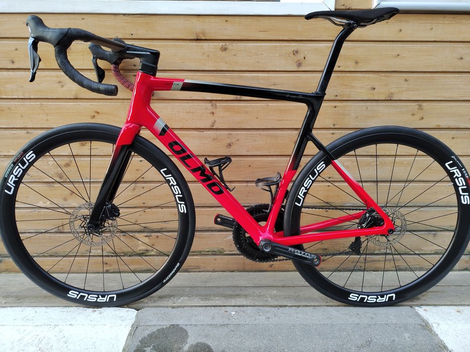 Olmo Nerax 2022
Размер рамка 53(56/53)върхов клас, монтаж Shimano Dura