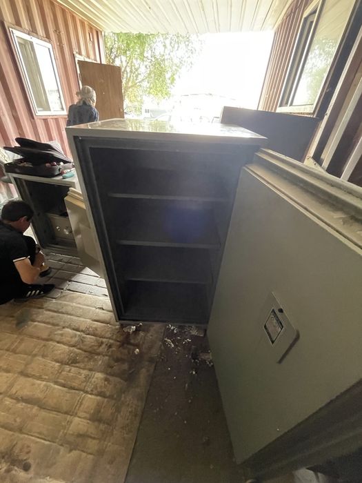 Продам сейф для дома и офиса