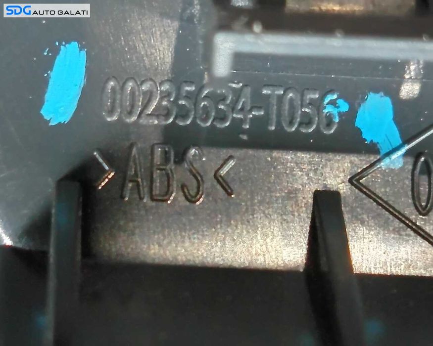 Buton Actionare Geam Electric Dacia Logan 2 2013 - 2020 Cod 00235634-T056, 00235634 [LR6531]
