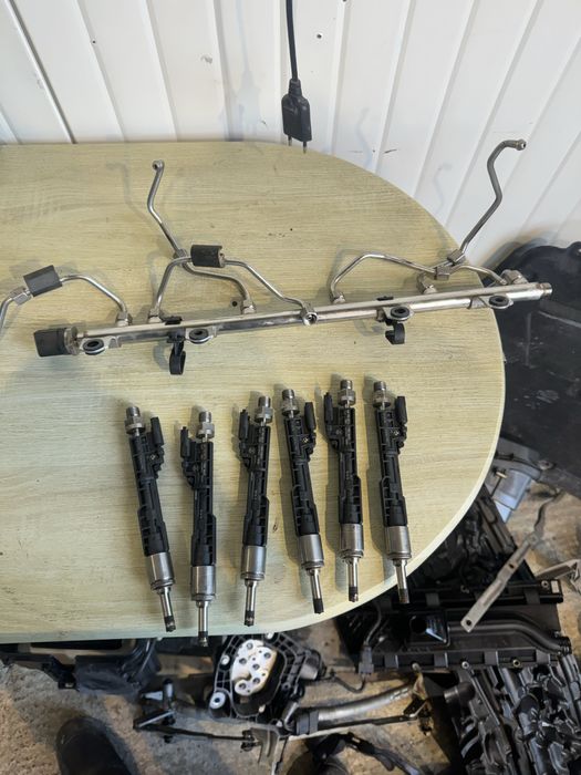 Дюзи и рейл бмв Н55Б30А bmw 335i 435i 535i 640i N55B30A дюзи