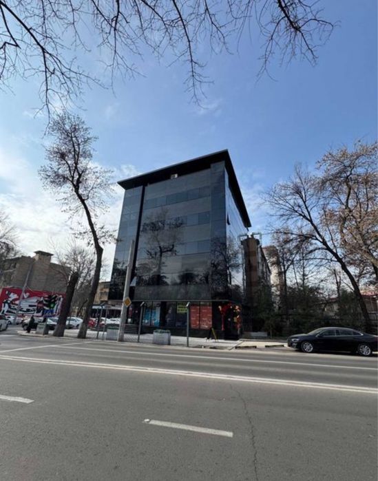 Продаётся нежилое помещение