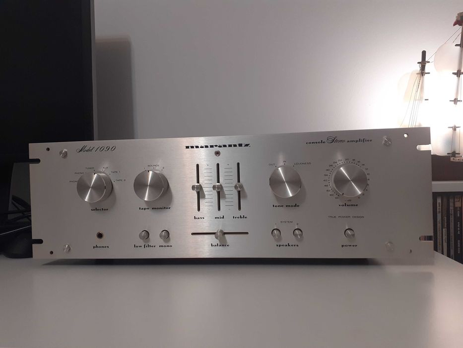 Amplificator Marantz 1090