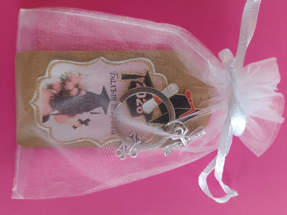 Подаръчета за гости на абитуриентски бал