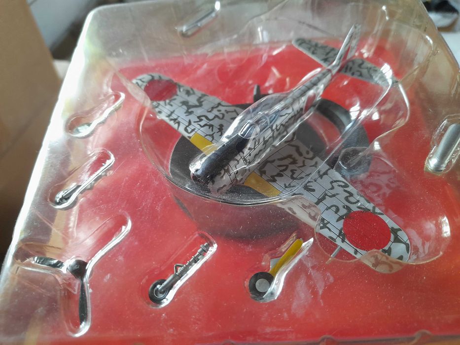 Avioane de colecție 8 tipuri