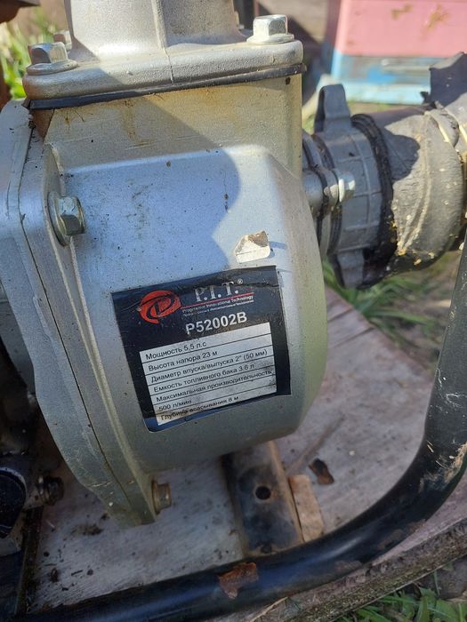 Продам помпа насос бензин