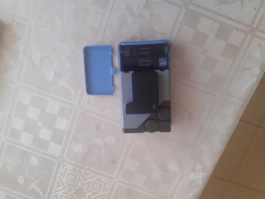 mini radio de buzunar Sony