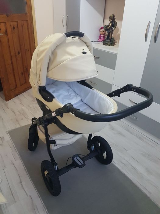 Бебешка количка Adbor Nemo 3 в 1 / кожа