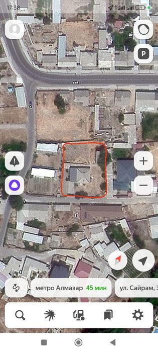 Угловой Ер сотилади Срочно фасад 45 метр