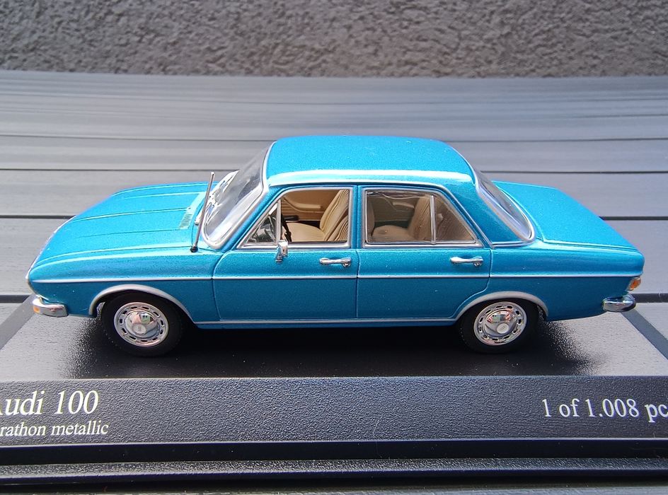 Audi 100 1:43 1969
