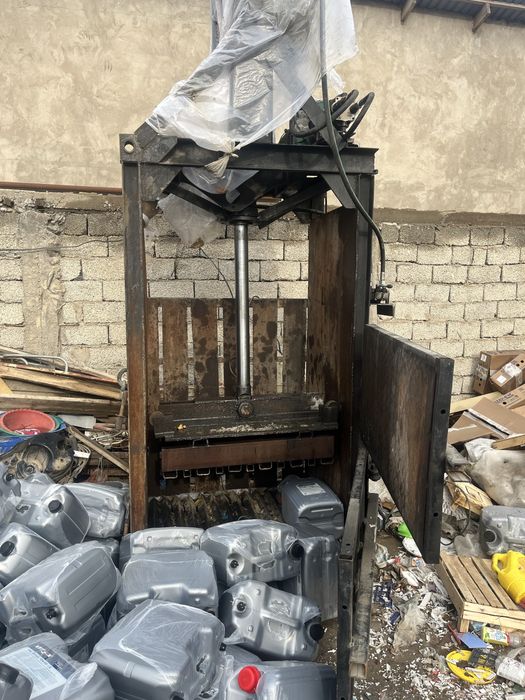 Пресс для макалатуры