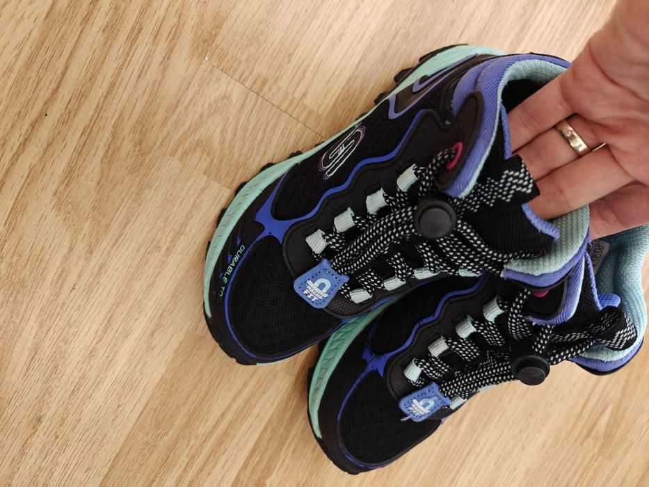 Skechers copii mărime 28