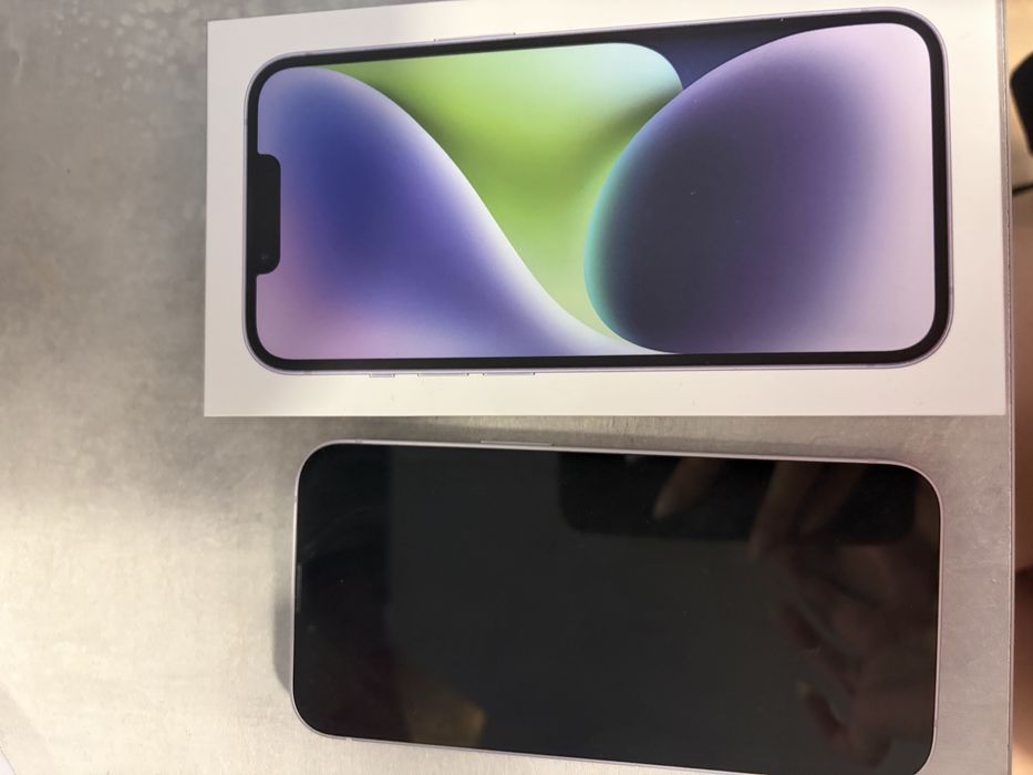 Iphone 14 лилав