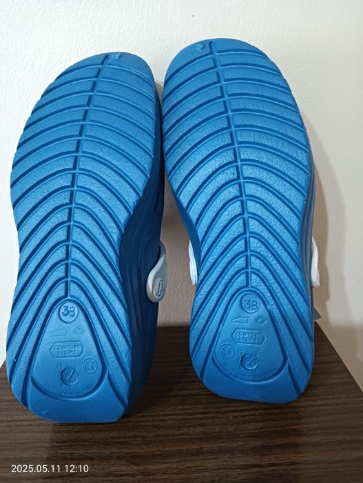 Încălțăminte/saboți femei