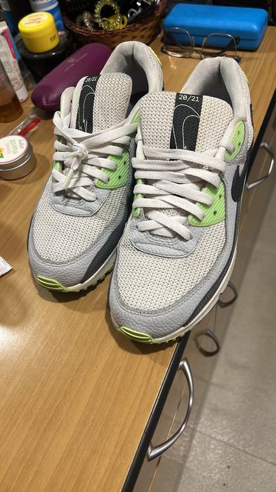 Маратонки NIKE- оригинални, купувани в Англия- 2 чифта