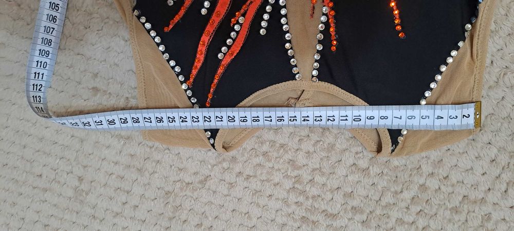 Трико за художествена гимнастика