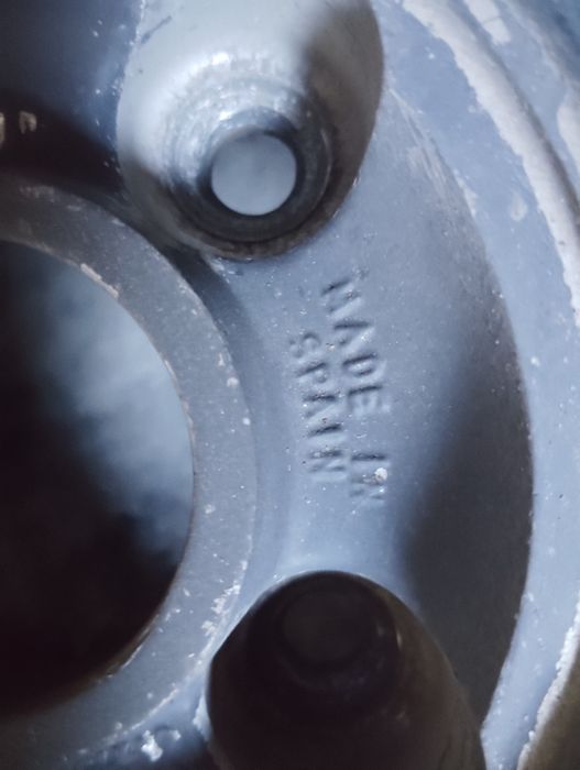 Джанти със зимни гуми 15ц