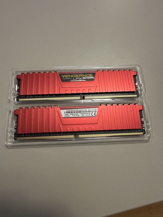 Memorie ram corsair vengeance lpx 16gb (8x2)