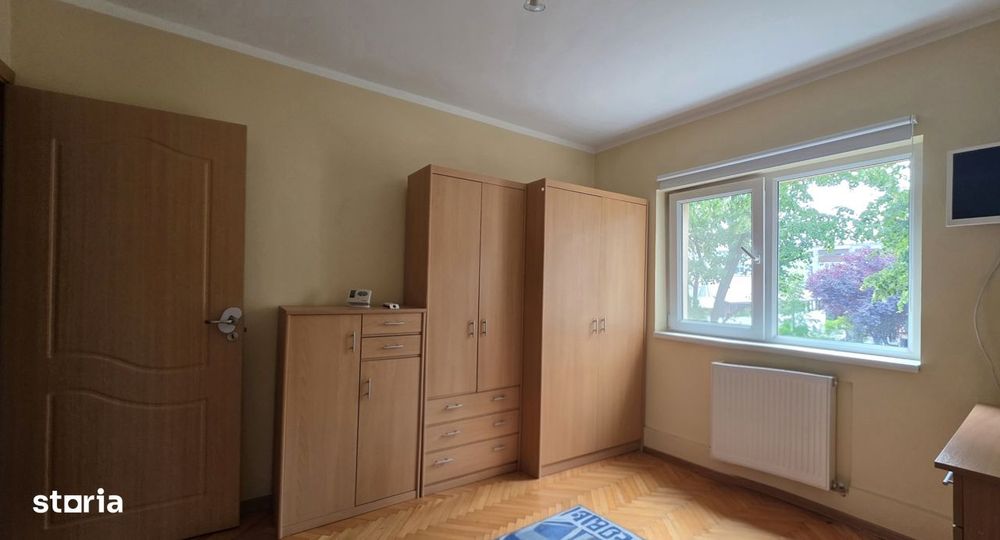 Apartament de inchiriat 3 camere, Lipovei, 80 mp, mobilat si utilat, I