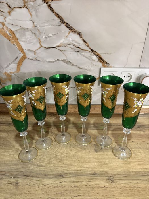 Продается бокалы Bohemia crystal