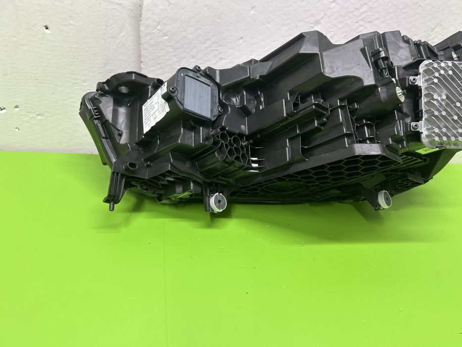 Far bmw ix i20 full led adaptiv shadow line dreapta 2020-2024