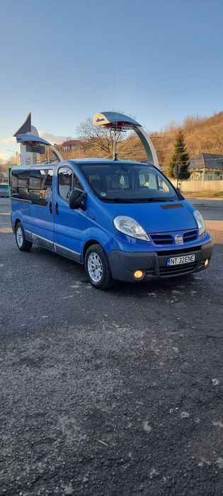 Vând Nissan Primastar