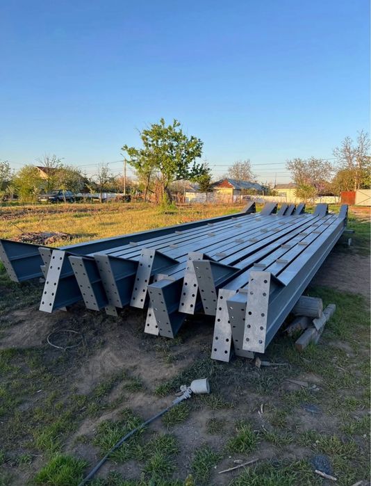 Vând structura metalica 40x14x5