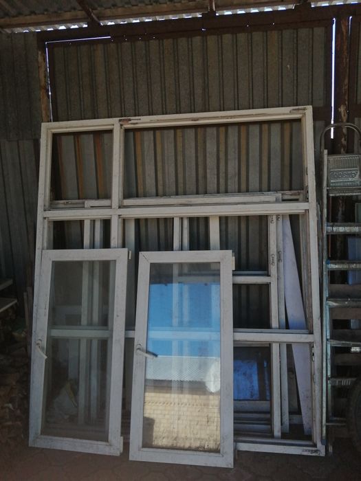 Продам стекло пакеты б/у