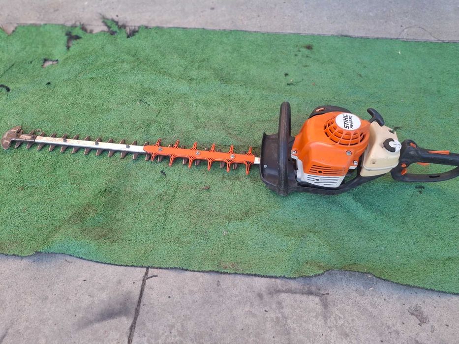 Бензинов храсторез  Stihl HS 82 RC