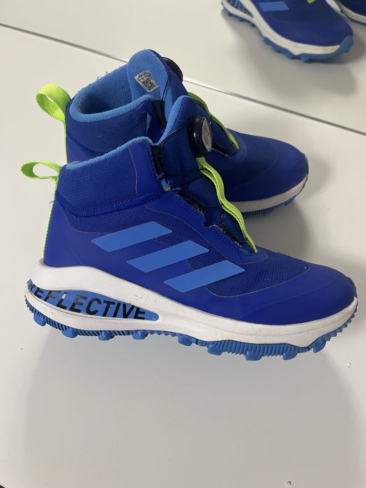 Adidas детски/юношески обувки с BOA система