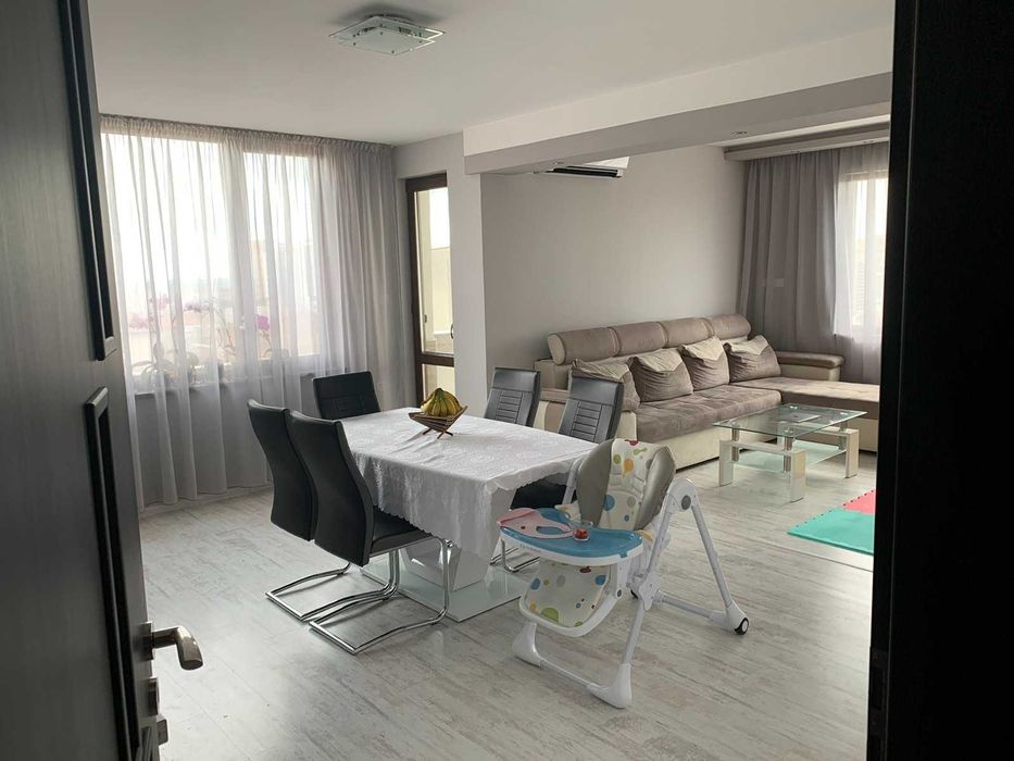 Продава се Четиристаен апартамент в Стара Загора, Център - 105 кв.м за 1477 €/кв.м - Снимка #7