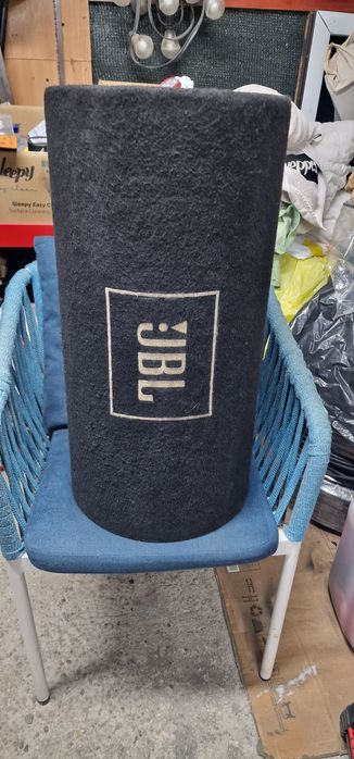 Subwoofer,amplificator, incinta de 12",difuzoare