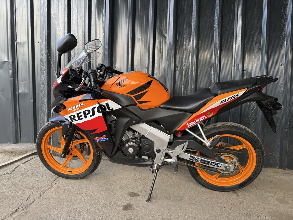 Honda CBR 125 R JC50 A1-16 ani (MotoBuz) -RATE FIXE-GARANTIE