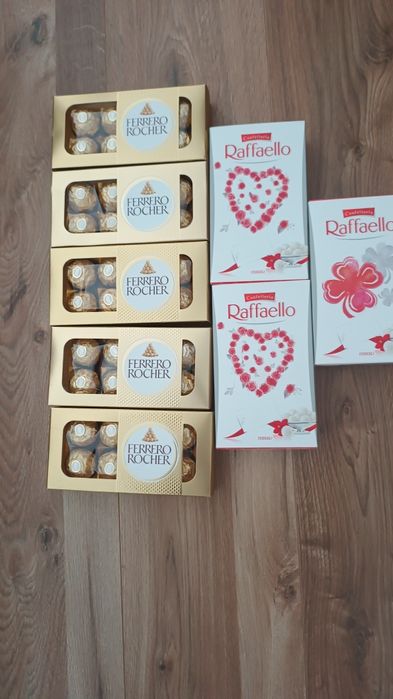 Bomboane Ferrero Rocher/ Raffaello