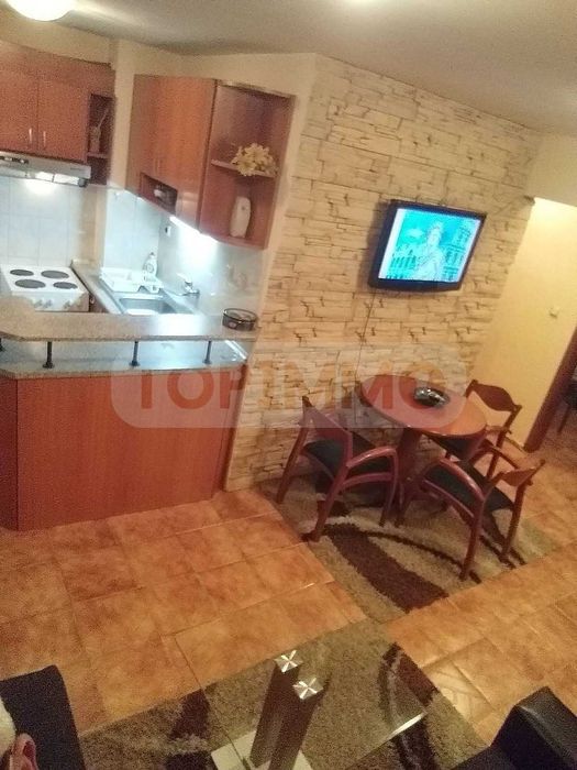 Дава се под наем Тристаен апартамент в Варна, Лятно кино Тракия - 80 кв.м за 600 € - Снимка #2