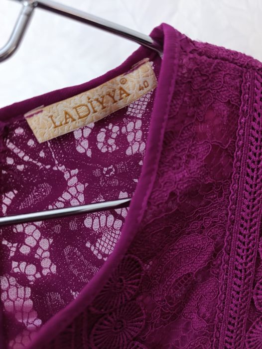 Продам женское платье