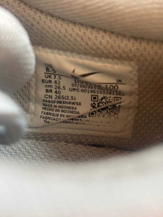 Маратонки nike, Yeezy boost, puma