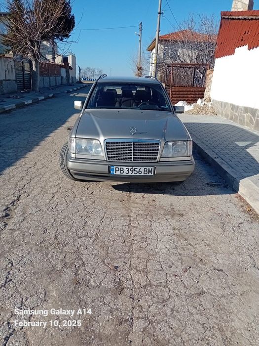 Мерцедес 124 комби автомат 3.0 Mercedes уникат