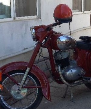 Продажа Запчастей Ява 250/559 и Ява 350/360 Чехословакия новые дорого!
