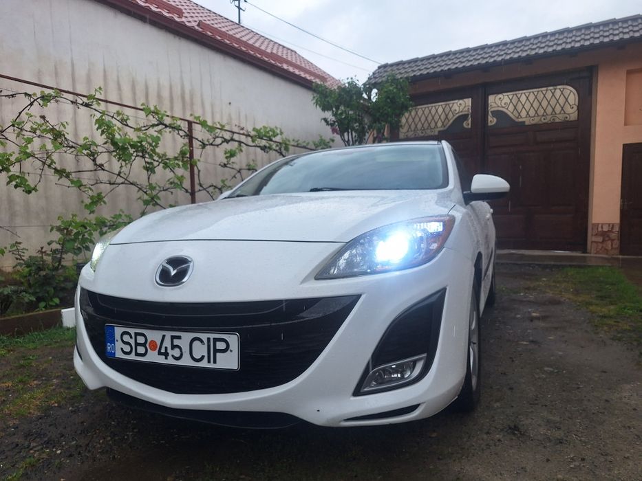 Vand  Mazda 3  an 2010