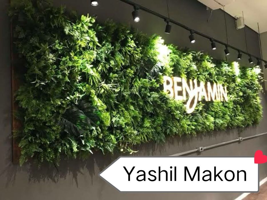 Бассейн искусственный газон декор suniy lanshaft Gul devor fitositina