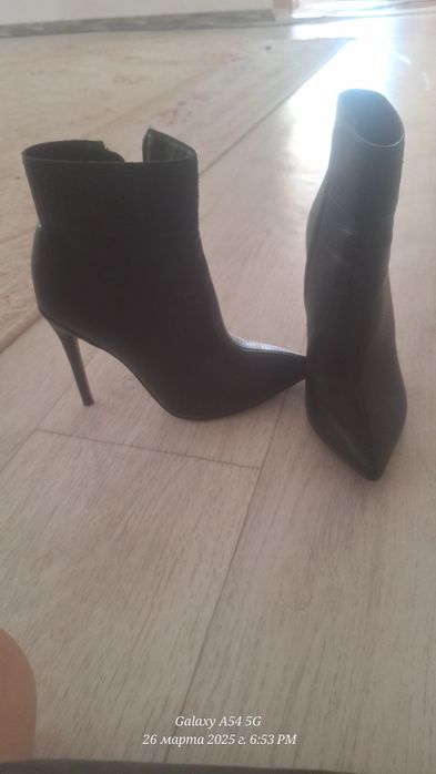 Етік пен туфли сатылады