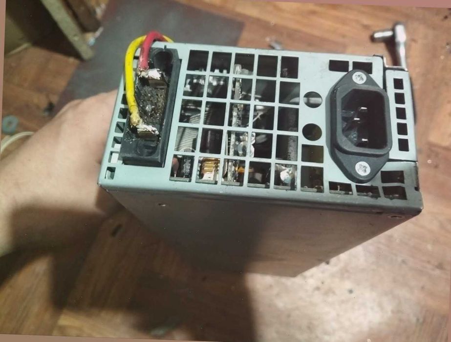 продается блок питания 48 в
