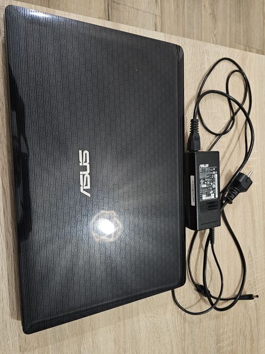 Лаптоп Asus K53S