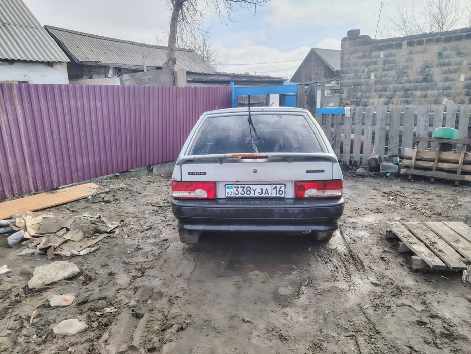 Продам ваз 2114 после ДТП на ходу