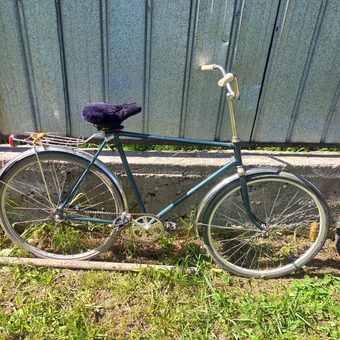 Велосипед.        .