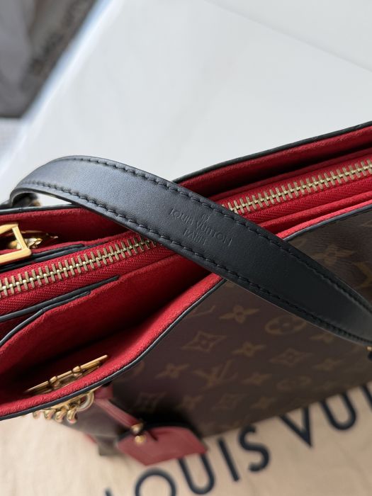 Сумка Louis vuitton
