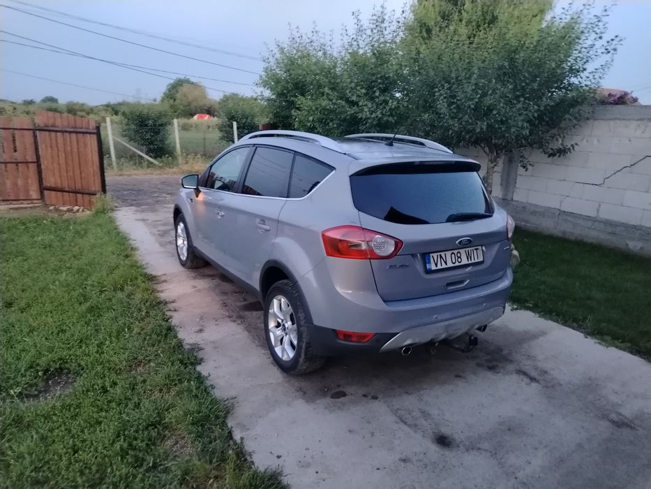 FORD Kuga 2011 — imagine 2