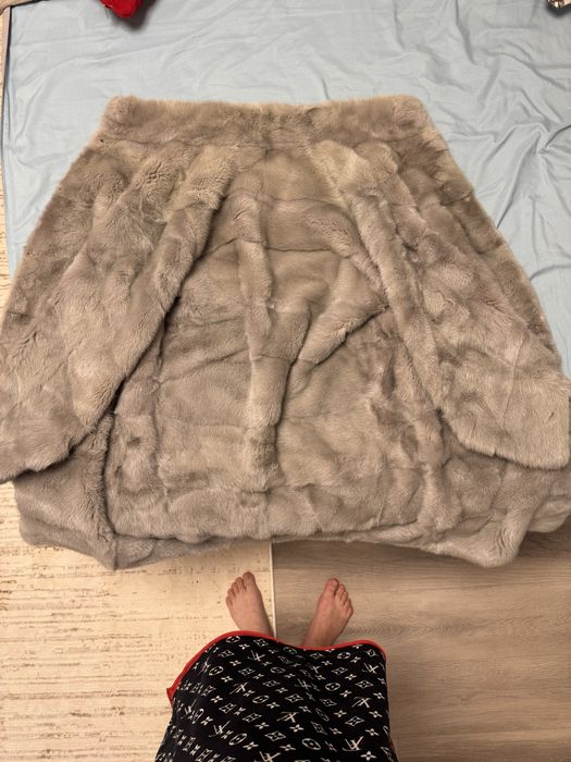 Продам норковую шубу