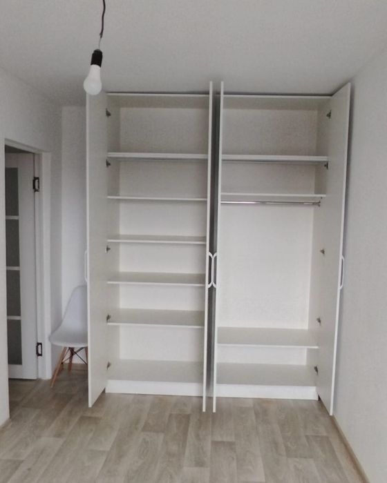 Шкаф новый до потолка за 3-4 дня